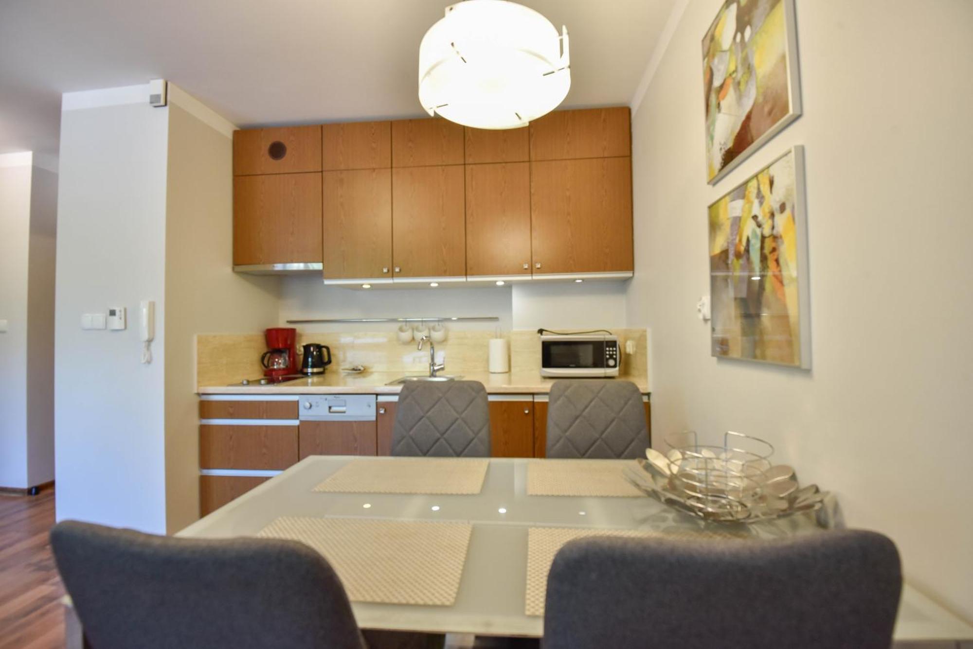 Apartamenty Mistral Z Parkingiem - Promenada & Morze - Apartamenty Na Wyspie Swinoujscie Dış mekan fotoğraf